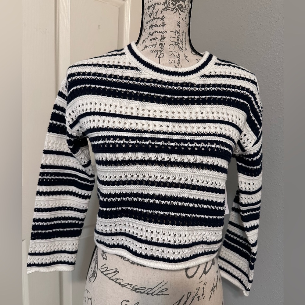 New with tags Striped Crochet-Knit Sweater for Girls Striped Black/White Sweater